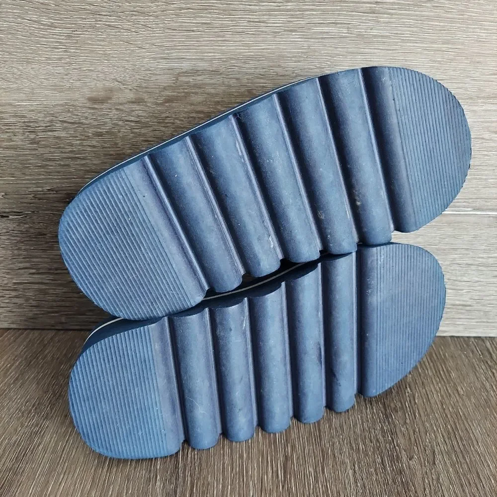 Vintage Guess Platform Flip Flops Sandals Blue White Size 5